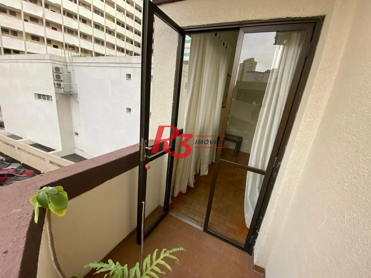 Apartamento com 1 dormitório à venda, 70 m² por R$ 430.000,00 - Gonzaga - Santos/SP