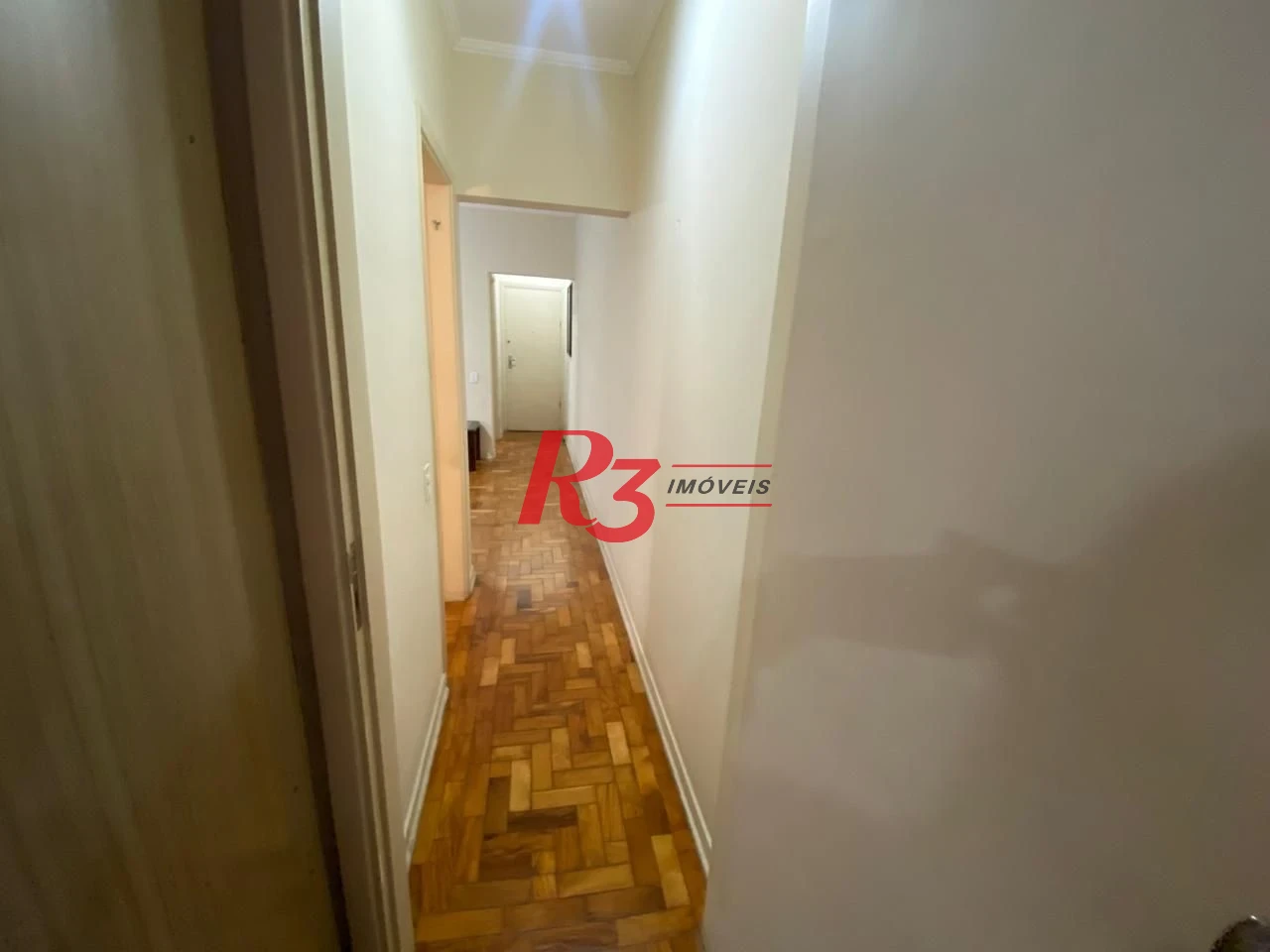 Apartamento com 1 dormitório à venda, 70 m² por R$ 430.000,00 - Gonzaga - Santos/SP