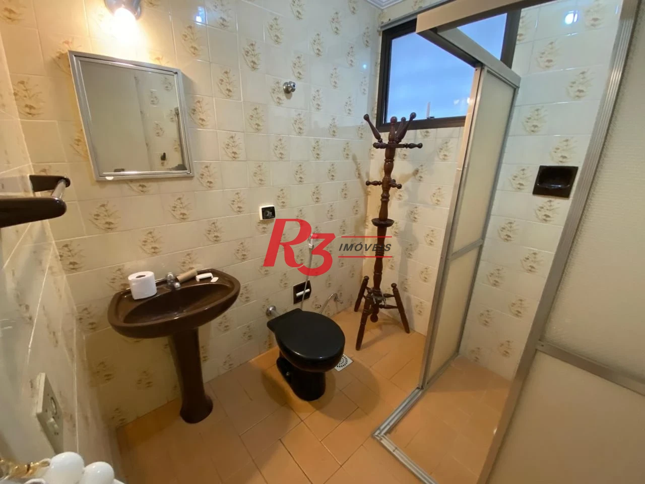 Apartamento com 1 dormitório à venda, 70 m² por R$ 430.000,00 - Gonzaga - Santos/SP
