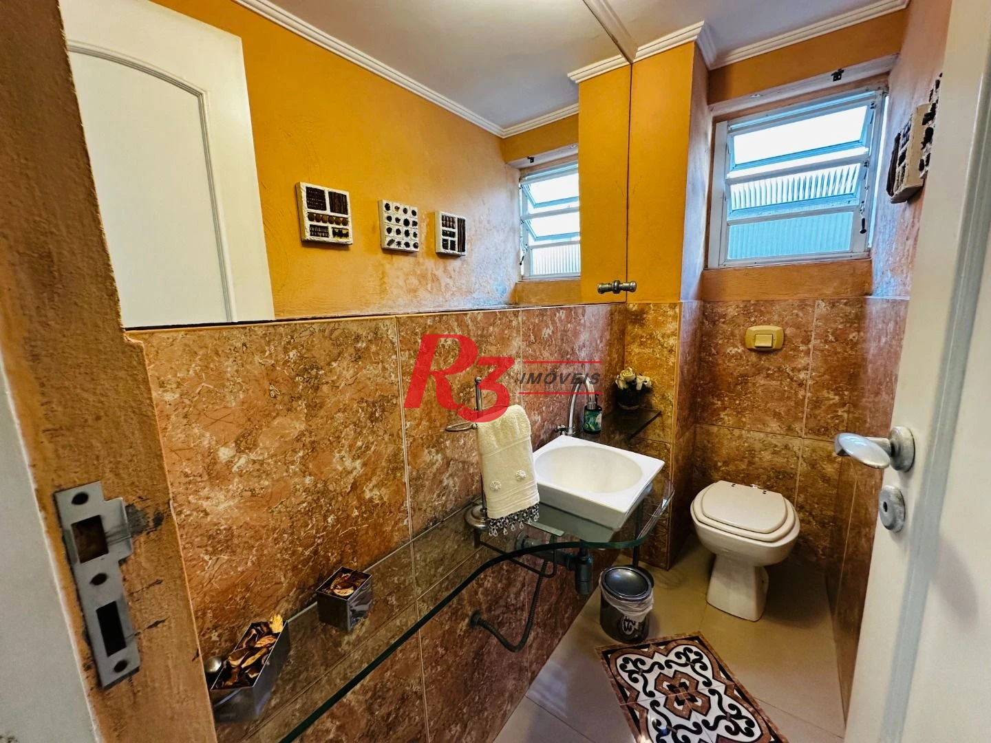 Apartamento com 4 dormitórios à venda, 184 m² por R$ 980.000,00 - Ponta da Praia - Santos/SP