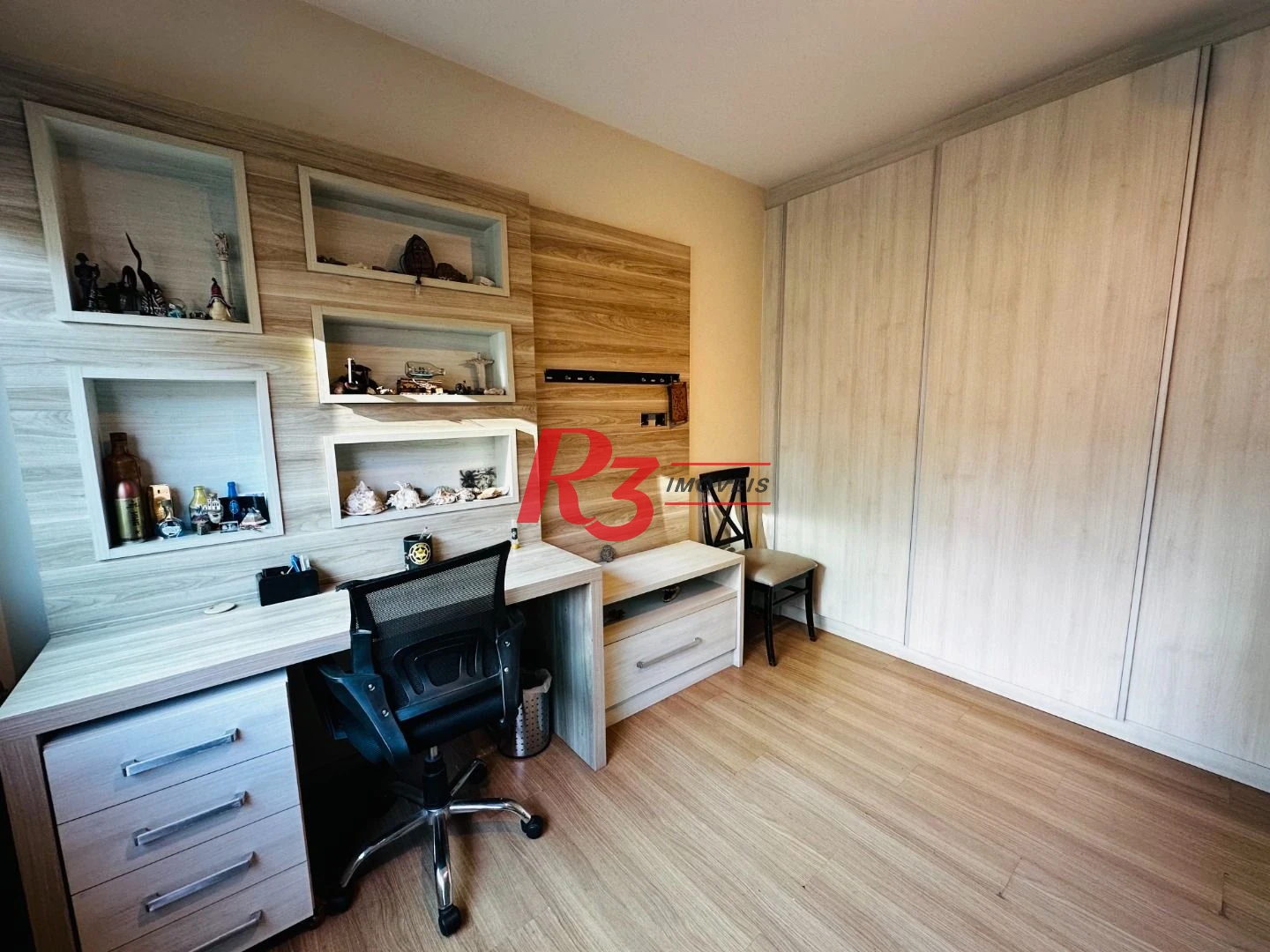 Apartamento com 4 dormitórios à venda, 184 m² por R$ 980.000,00 - Ponta da Praia - Santos/SP