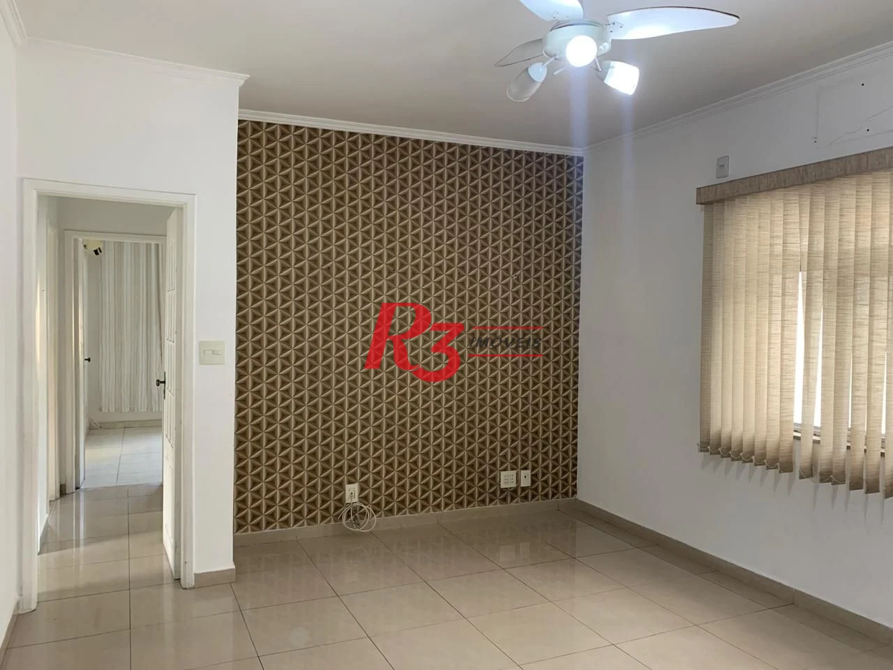 Apartamento com 3 dormitórios à venda, 97 m² por R$ 550.000,00 - Gonzaga - Santos/SP
