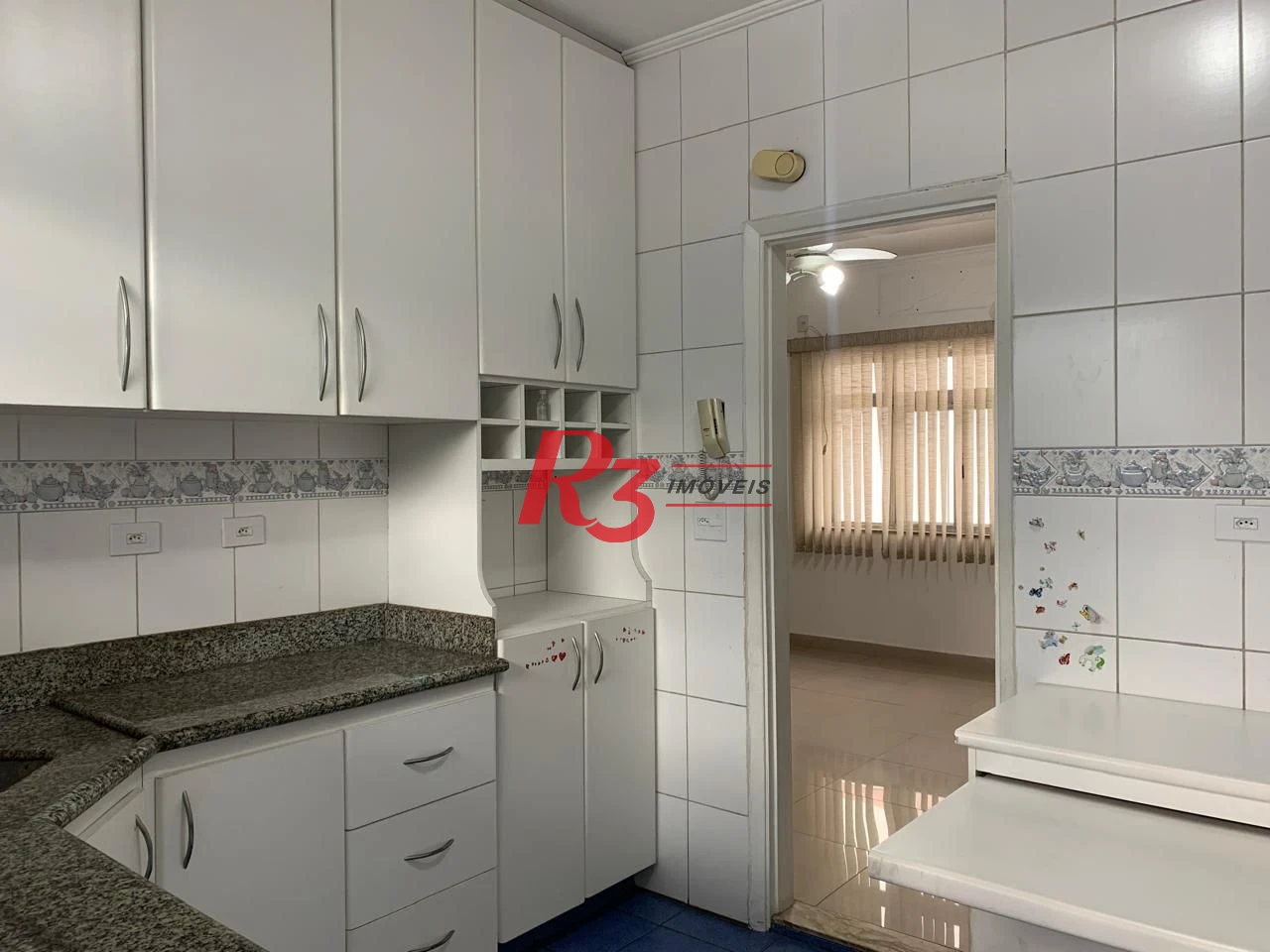 Apartamento com 3 dormitórios à venda, 97 m² por R$ 550.000,00 - Gonzaga - Santos/SP