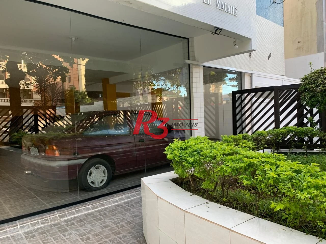 Apartamento com 3 dormitórios à venda, 97 m² por R$ 550.000,00 - Gonzaga - Santos/SP