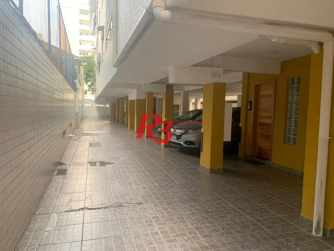 Apartamento com 3 dormitórios à venda, 97 m² por R$ 550.000,00 - Gonzaga - Santos/SP