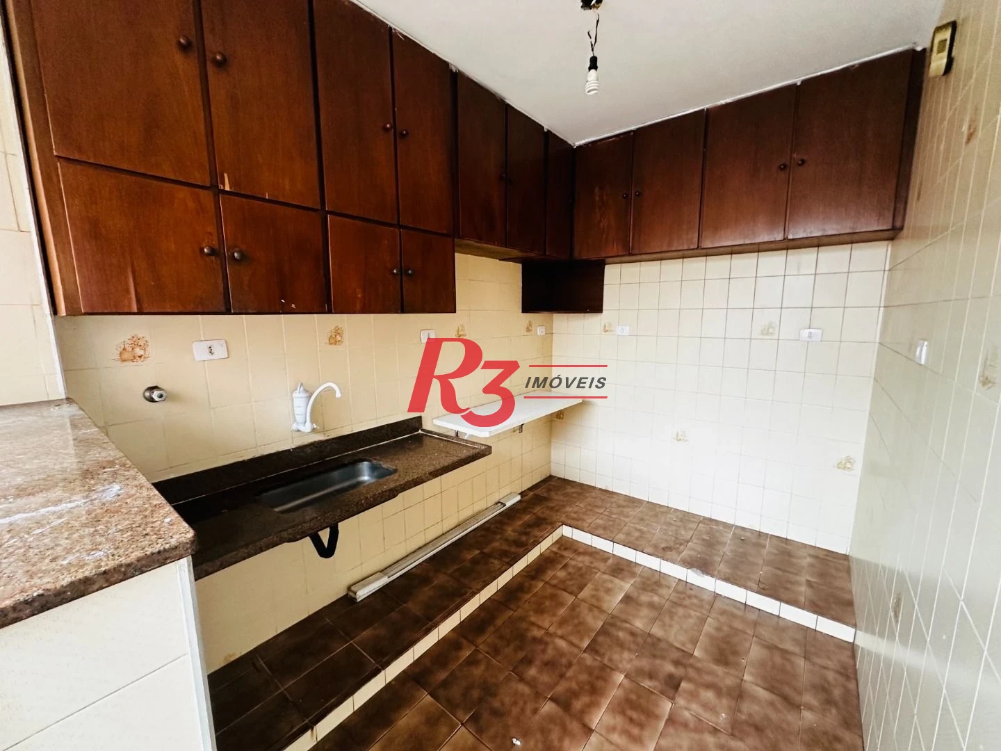 Apartamento com 2 dormitórios à venda, 73 m² por R$ 350.000,00 - Vila Belmiro - Santos/SP