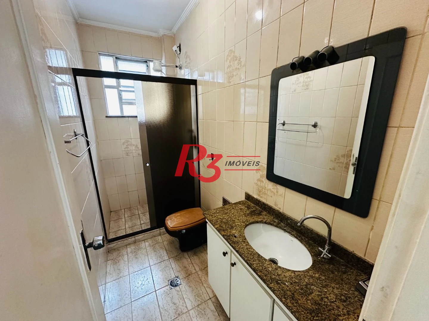 Apartamento com 2 dormitórios à venda, 73 m² por R$ 350.000,00 - Vila Belmiro - Santos/SP