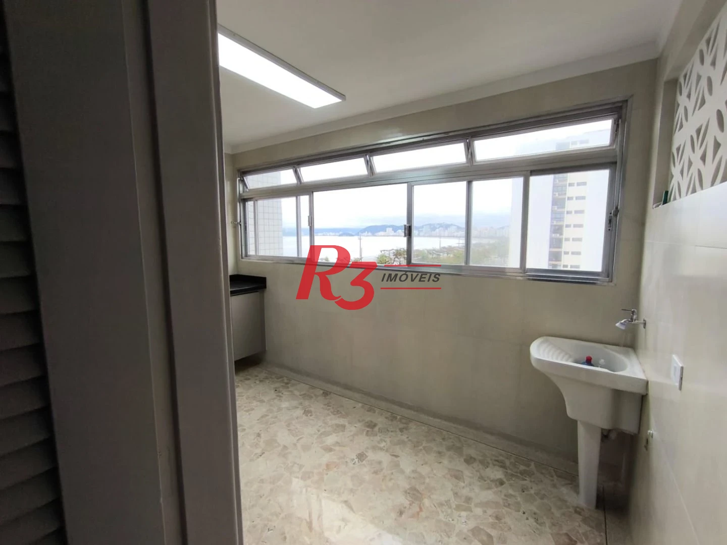 Apartamento com 3 dormitórios, 190 m² - venda por R$ 2.360.000,00 ou aluguel por R$ 12.000,00/mês - Aparecida - Santos/SP