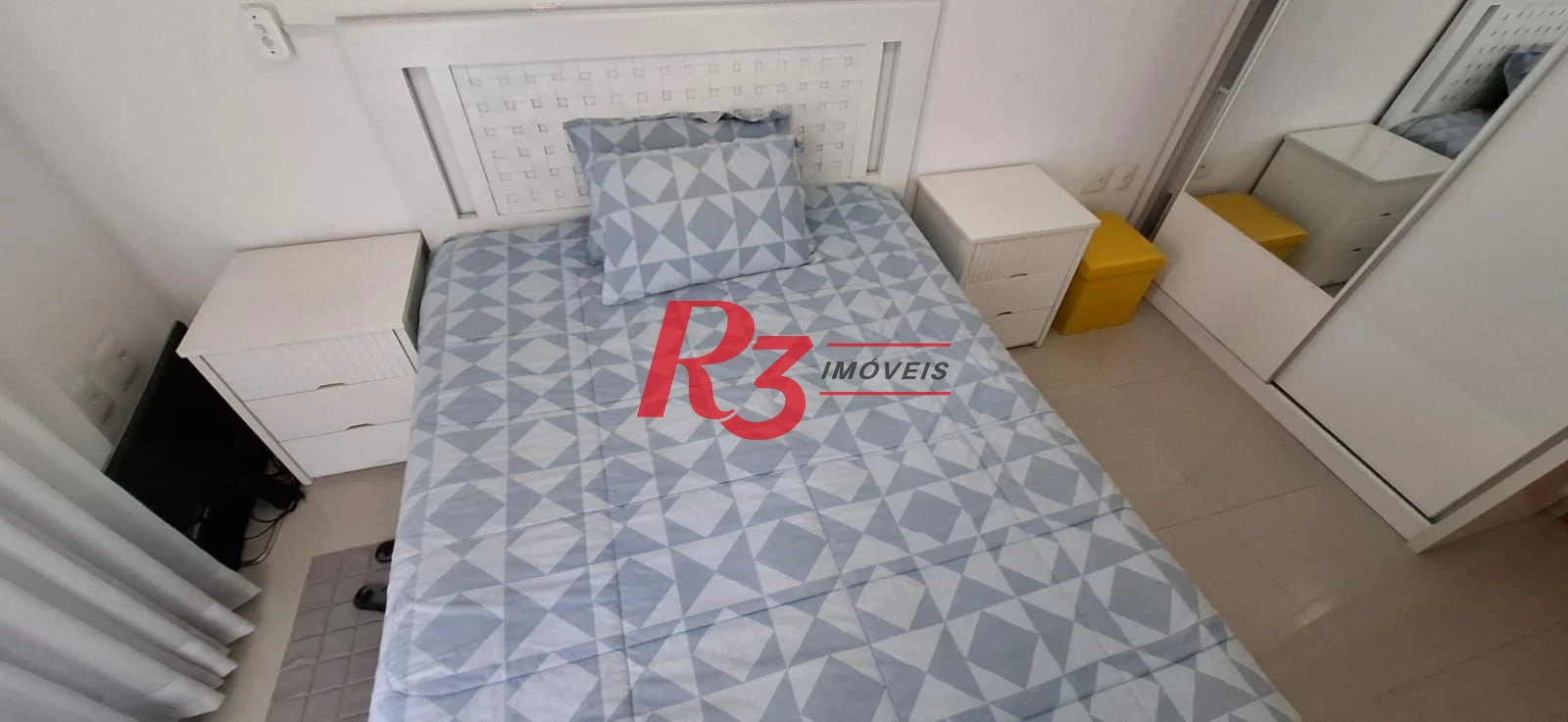 Apartamento com 2 dormitórios à venda, 72 m² por R$ 960.000,00 - Embaré - Santos/SP