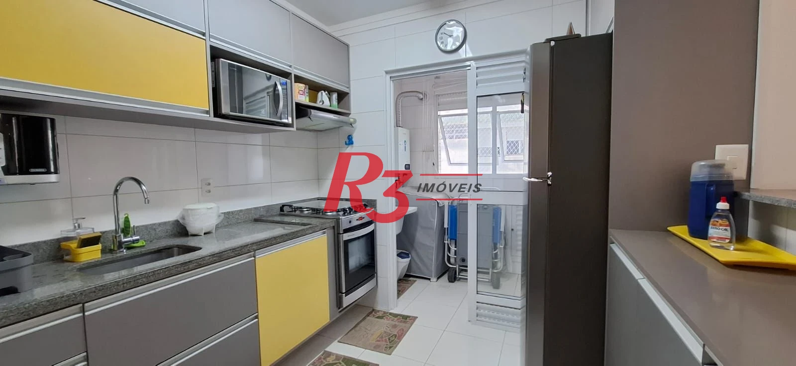 Apartamento com 2 dormitórios à venda, 72 m² por R$ 960.000,00 - Embaré - Santos/SP