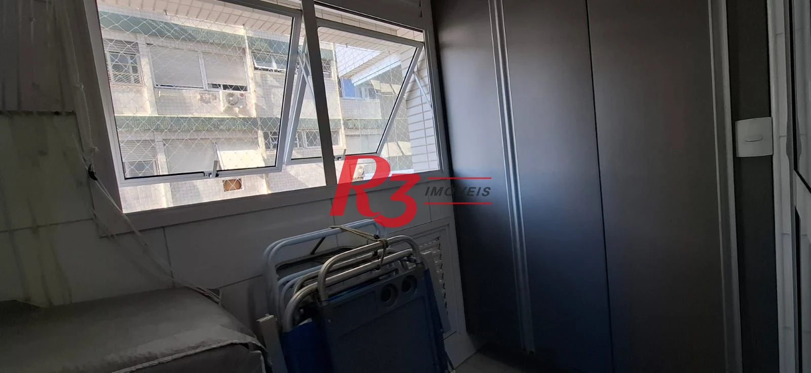 Apartamento com 2 dormitórios à venda, 72 m² por R$ 960.000,00 - Embaré - Santos/SP