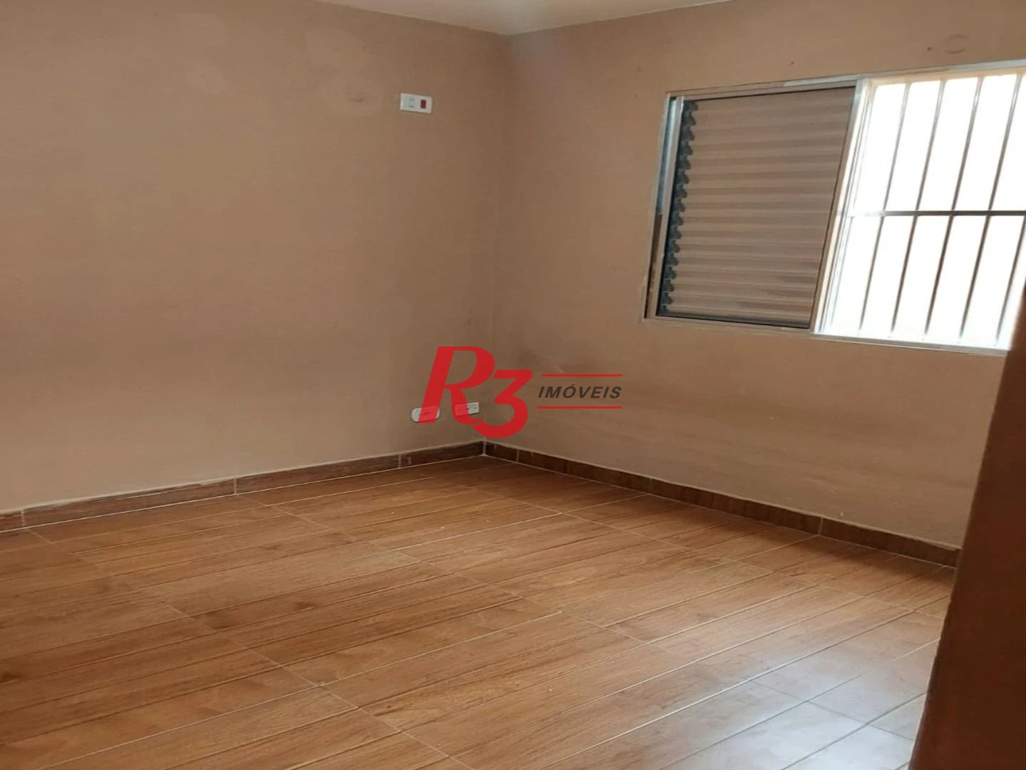 Apartamento com 2 dormitórios à venda, 50 m² por R$ 300.000,00 - Encruzilhada - Santos/SP