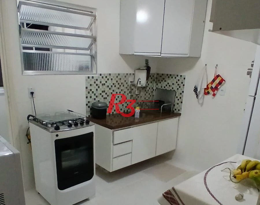 Apartamento com 2 dormitórios à venda, 72 m² por R$ 405.000,00 - Centro - São Vicente/SP