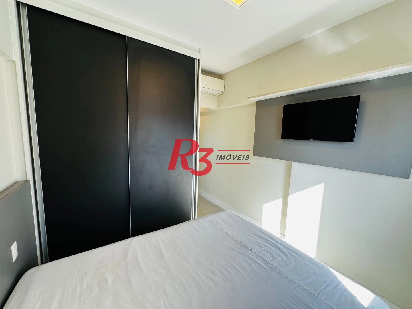 Apartamento com 2 dormitórios para alugar, 84 m² por R$ 6.000,00/mês - Boqueirão - Santos/SP
