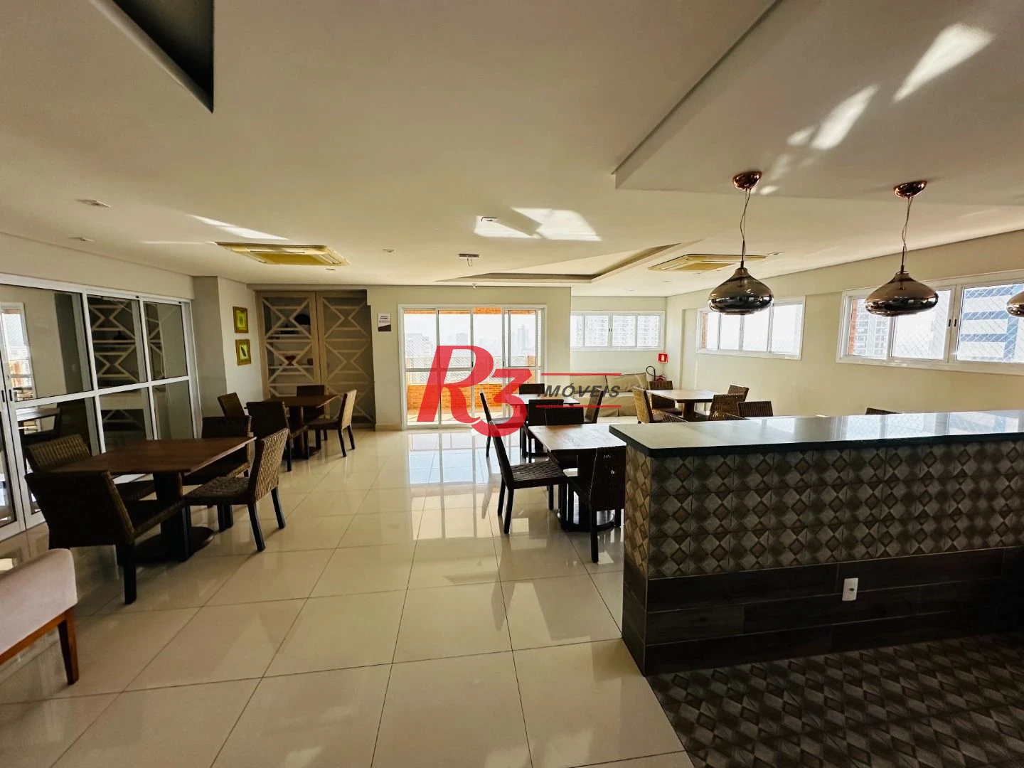 Apartamento com 2 dormitórios para alugar, 84 m² por R$ 6.000,00/mês - Boqueirão - Santos/SP