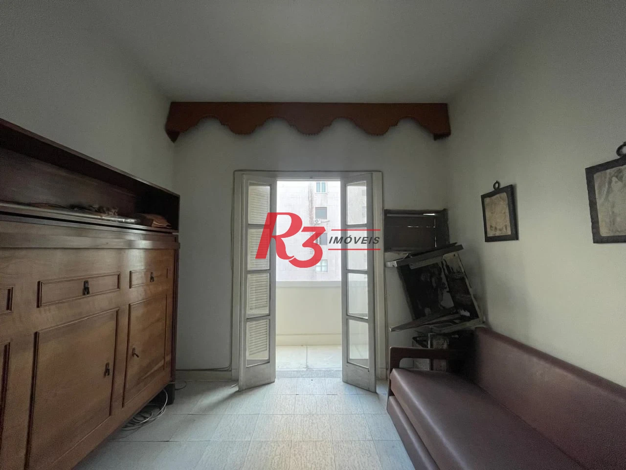 Kitnet com 1 dormitório à venda, 38 m² por R$ 330.000,00 - Boqueirão - Santos/SP