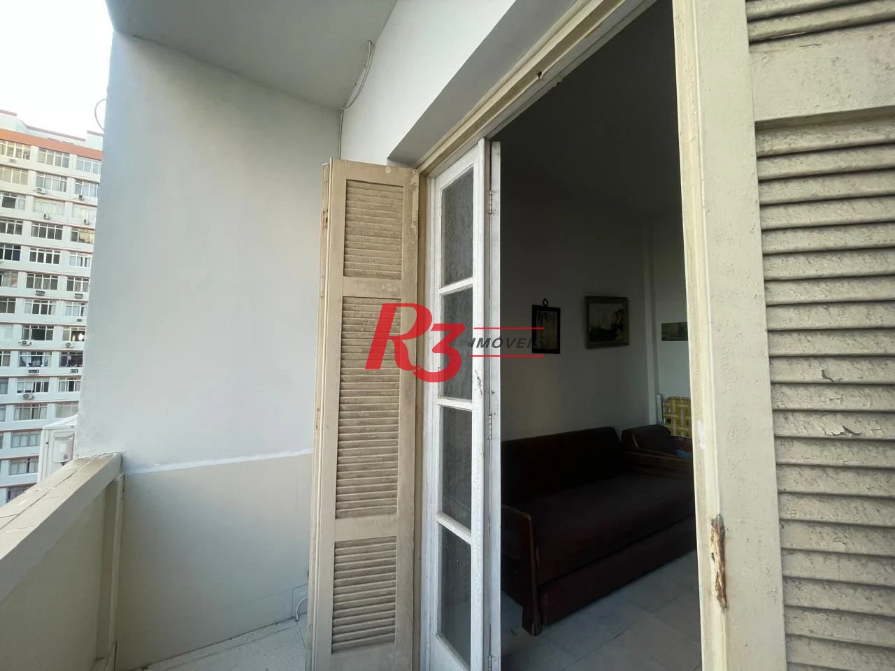 Kitnet com 1 dormitório à venda, 38 m² por R$ 330.000,00 - Boqueirão - Santos/SP