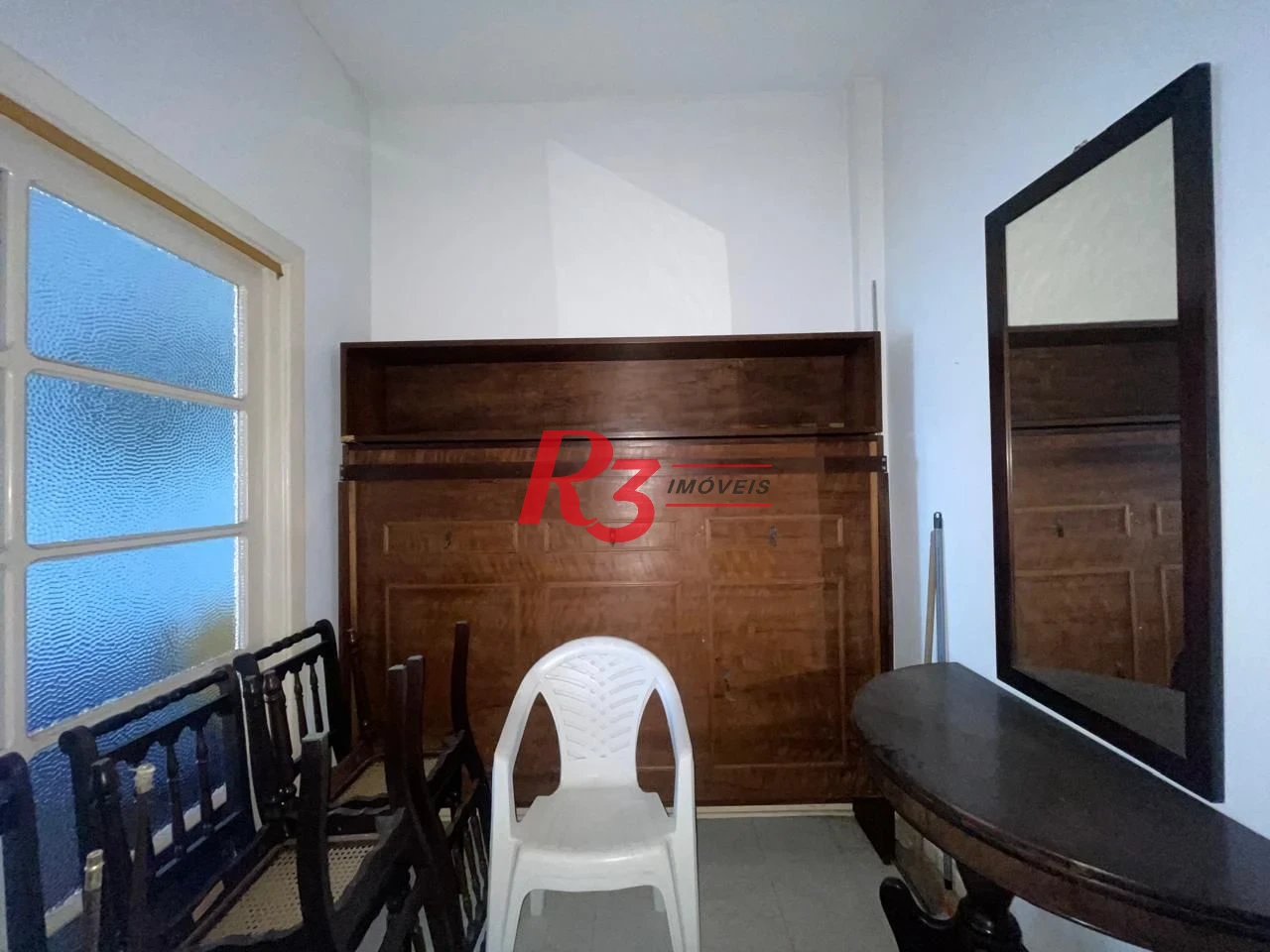 Kitnet com 1 dormitório à venda, 38 m² por R$ 330.000,00 - Boqueirão - Santos/SP