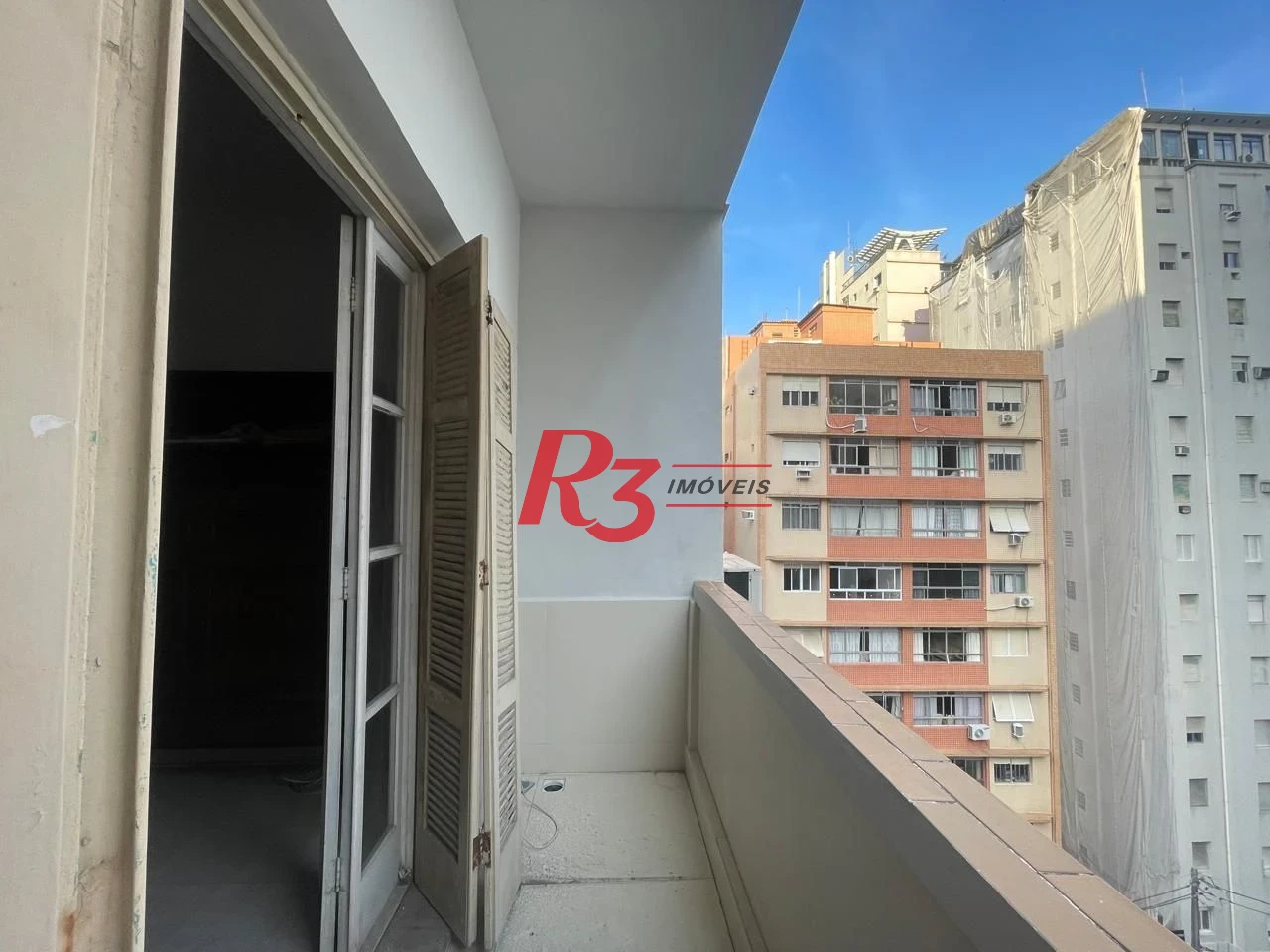 Kitnet com 1 dormitório à venda, 38 m² por R$ 330.000,00 - Boqueirão - Santos/SP