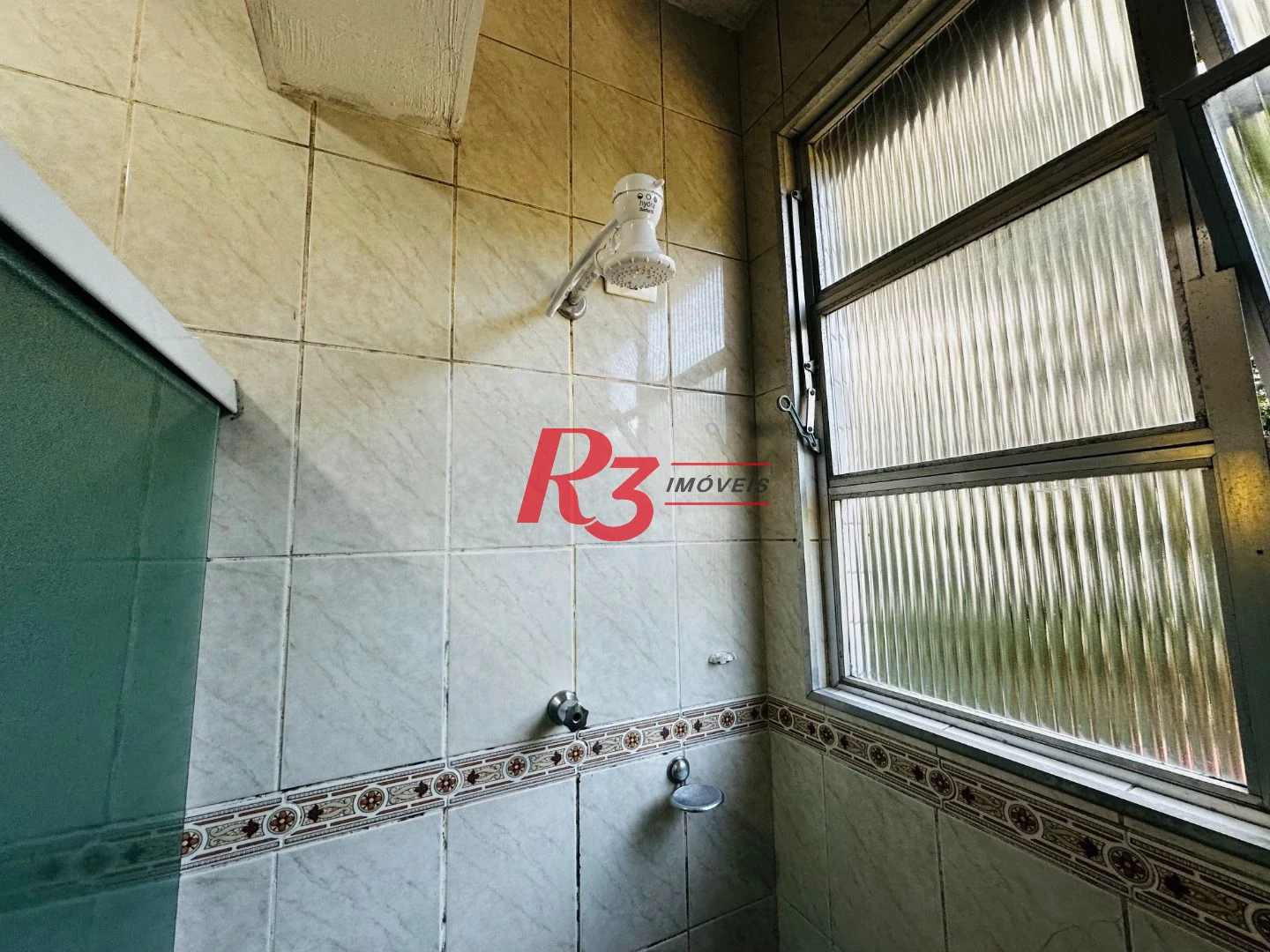 Apartamento com 2 dormitórios à venda, 66 m² por R$ 316.000,00 - José Menino - Santos/SP