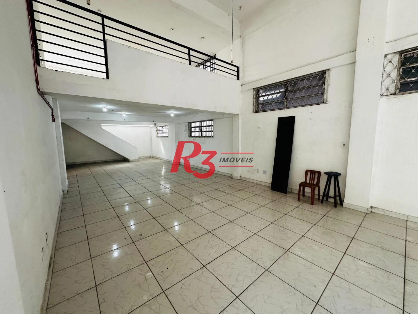 Loja para alugar, 250 m² - Vila Cascatinha - São Vicente/SP