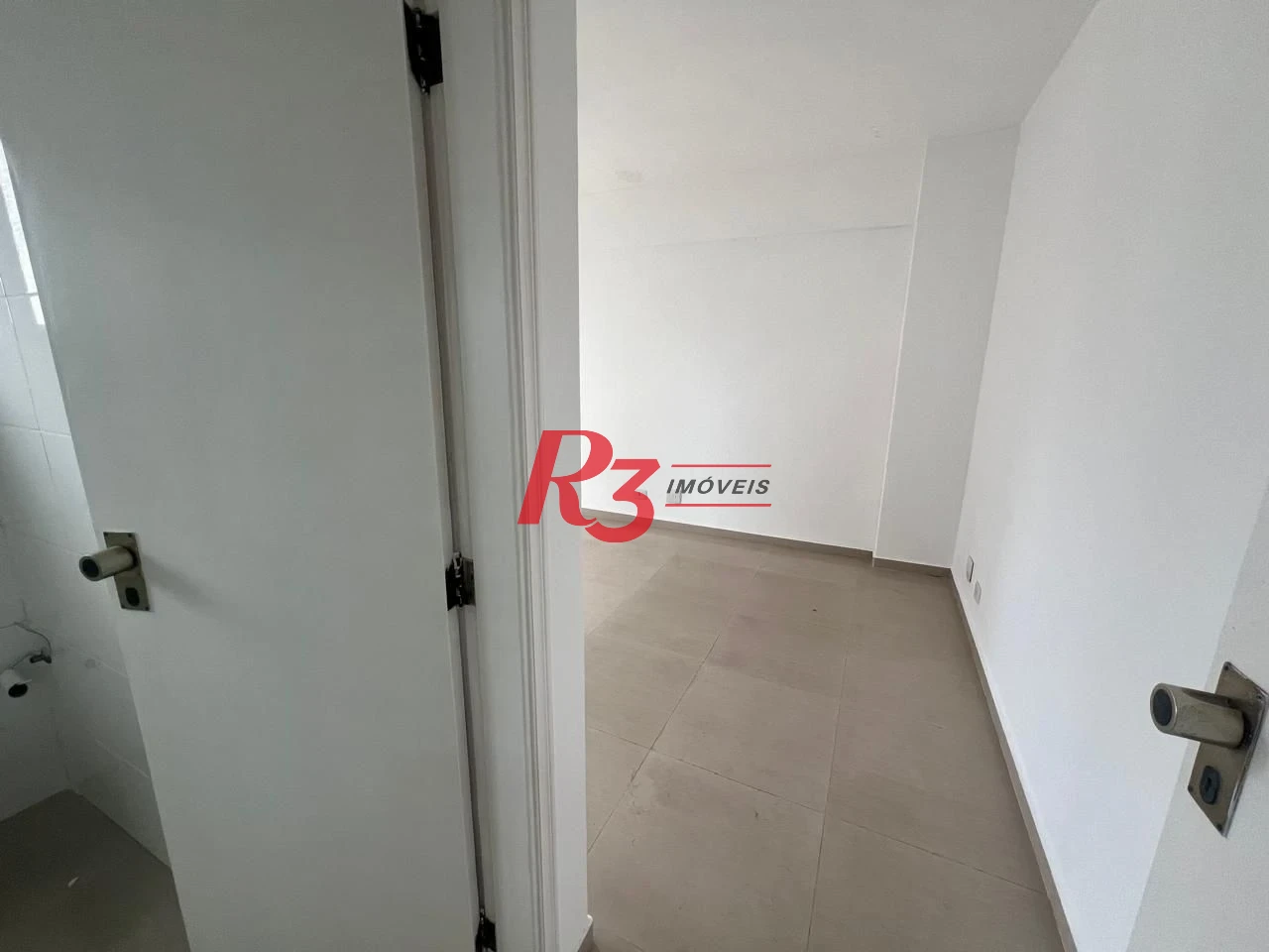 Cobertura com 3 dormitórios à venda, 422 m² por R$ 1.750.000,00 - Ponta da Praia - Santos/SP