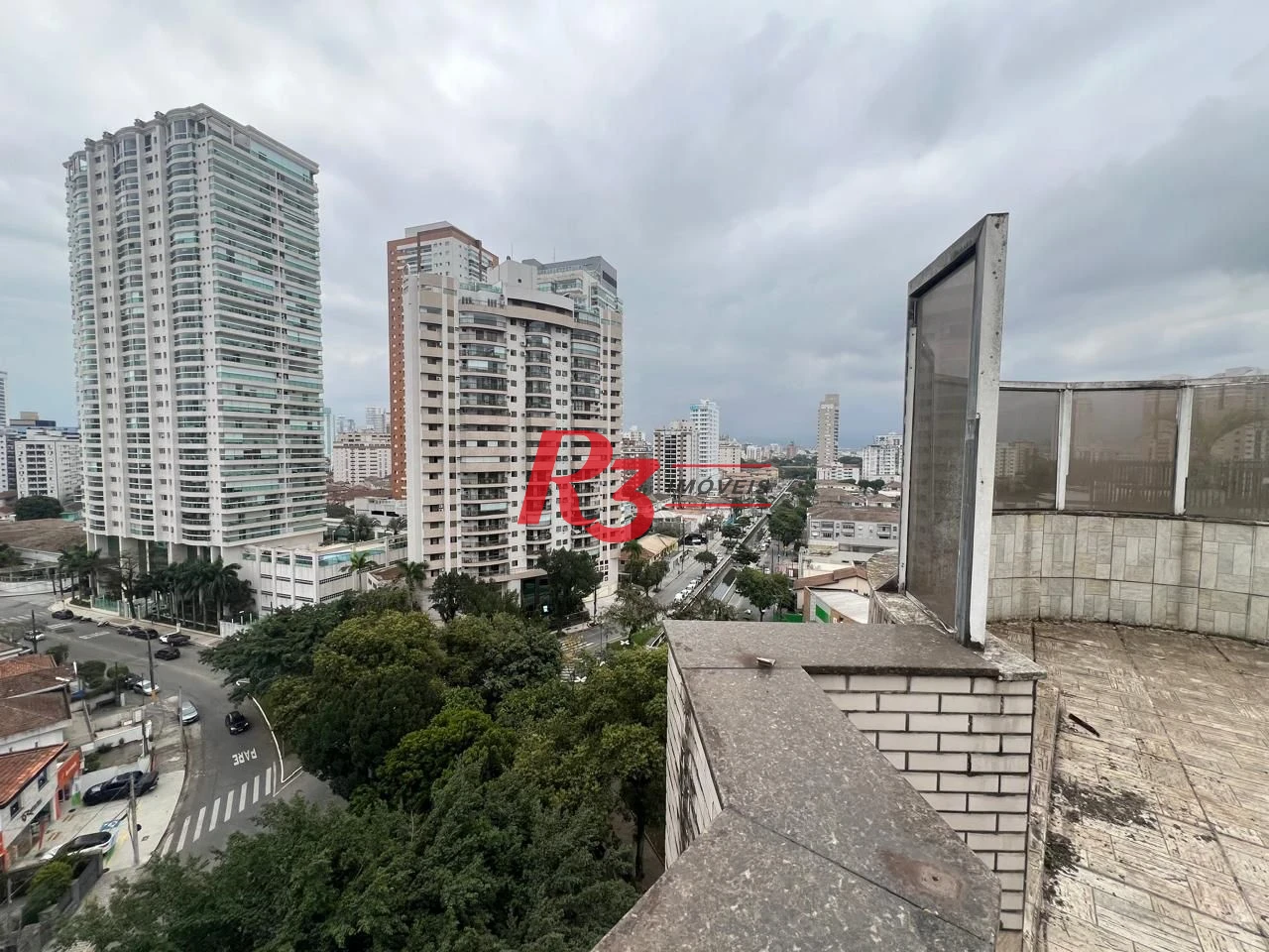 Cobertura com 3 dormitórios à venda, 422 m² por R$ 1.750.000,00 - Ponta da Praia - Santos/SP