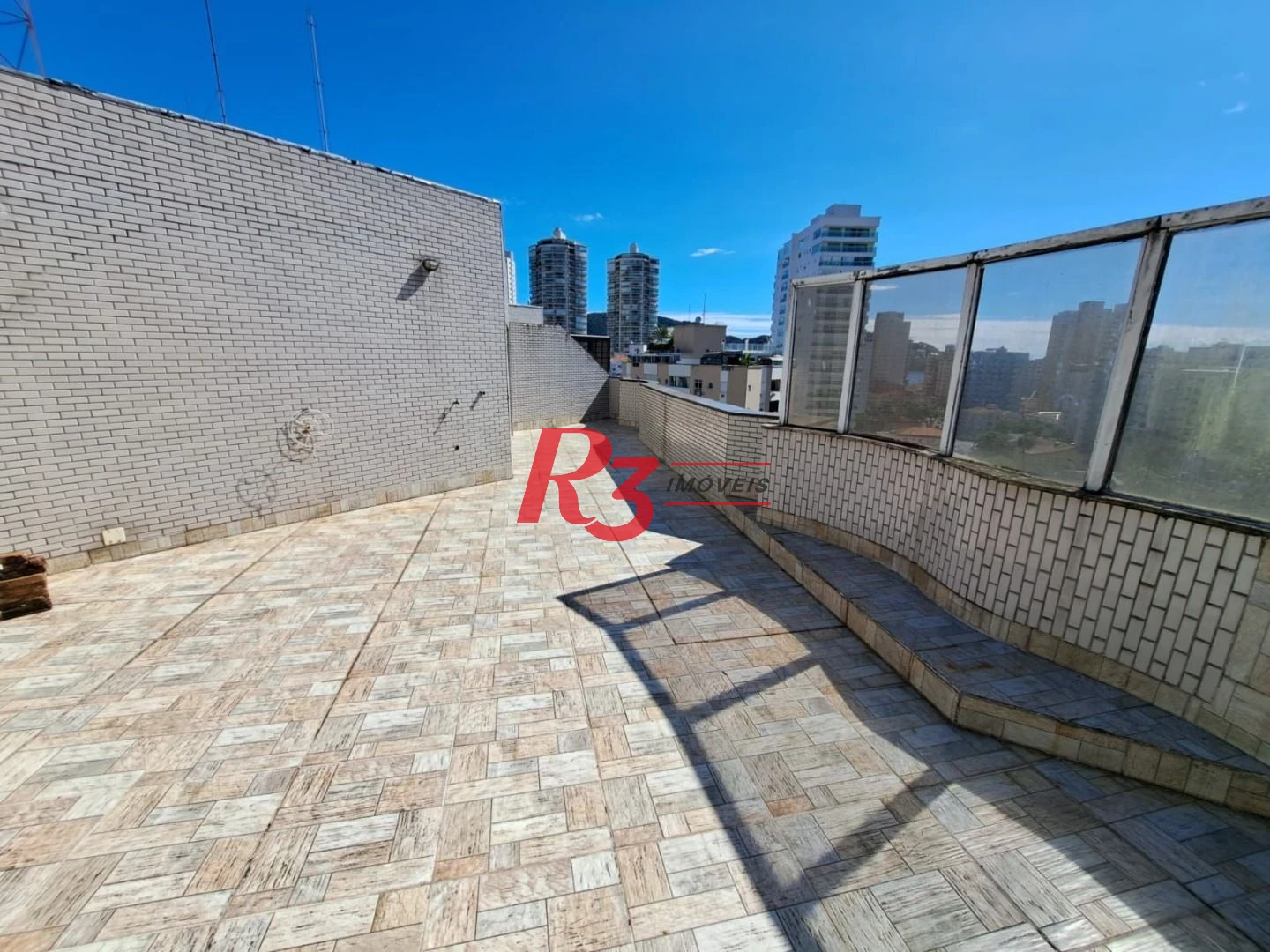 Cobertura com 3 dormitórios à venda, 422 m² por R$ 1.750.000,00 - Ponta da Praia - Santos/SP