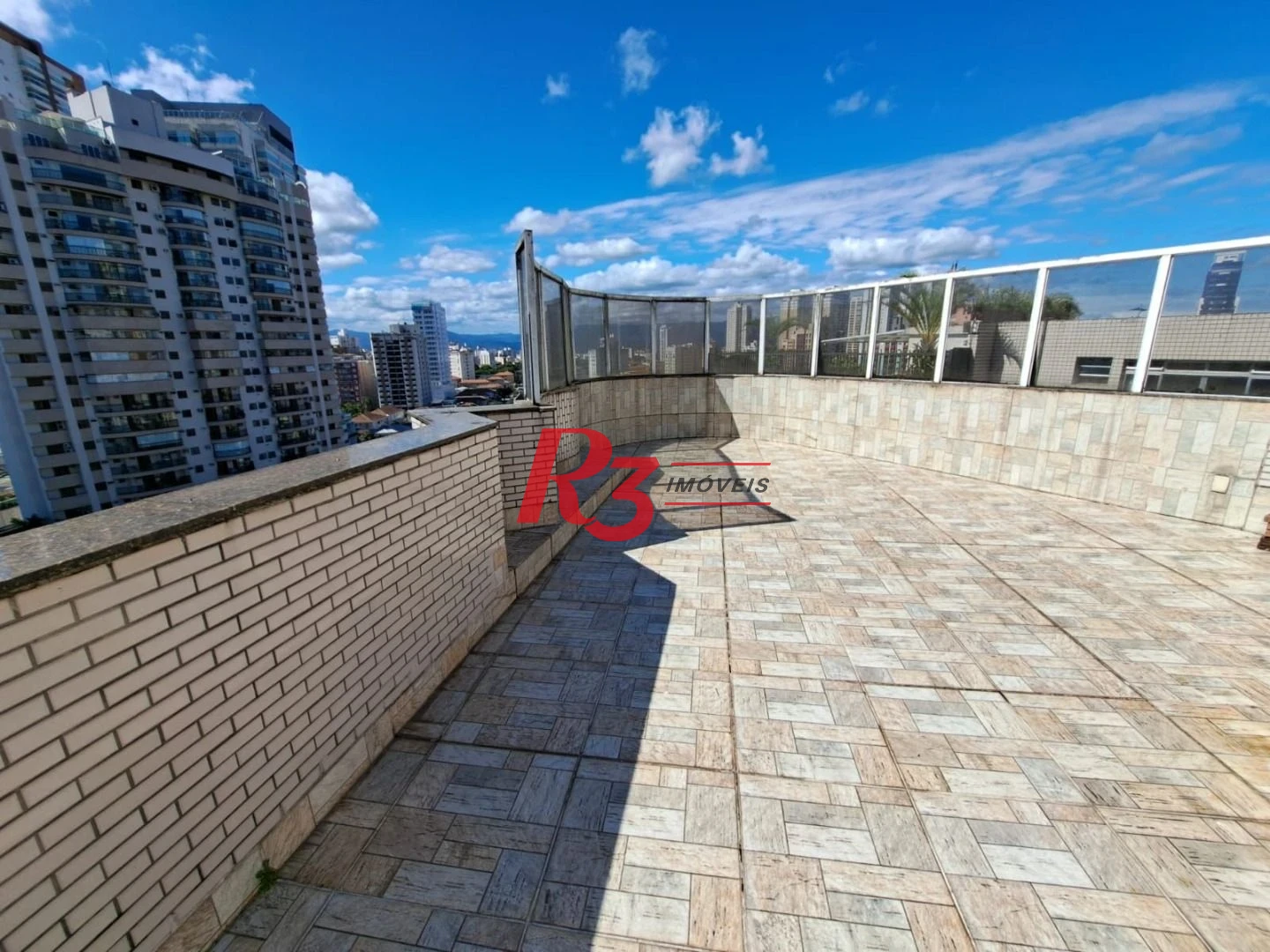 Cobertura com 3 dormitórios à venda, 422 m² por R$ 1.750.000,00 - Ponta da Praia - Santos/SP