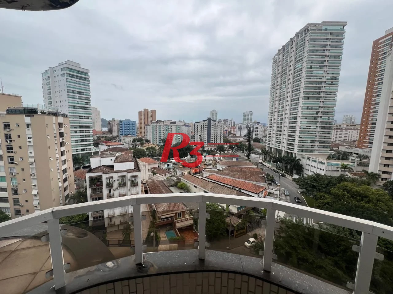 Cobertura com 3 dormitórios à venda, 422 m² por R$ 1.750.000,00 - Ponta da Praia - Santos/SP