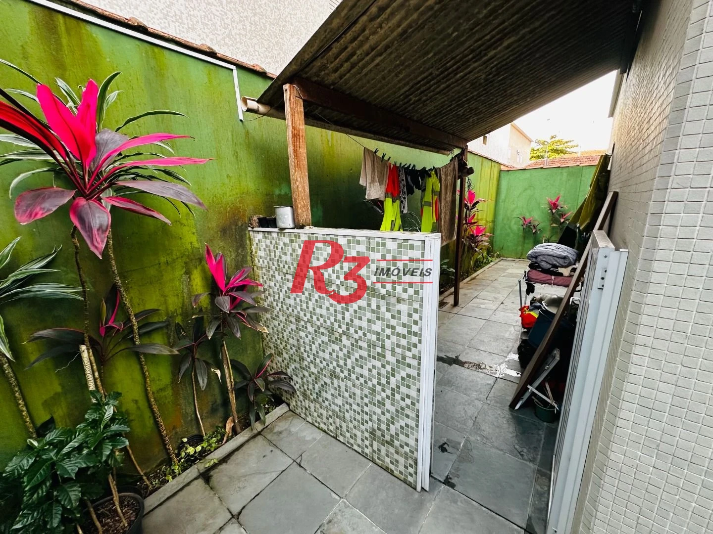 Terreno à venda, 270 m² por R$ 1.980.000,00 - Marapé - Santos/SP