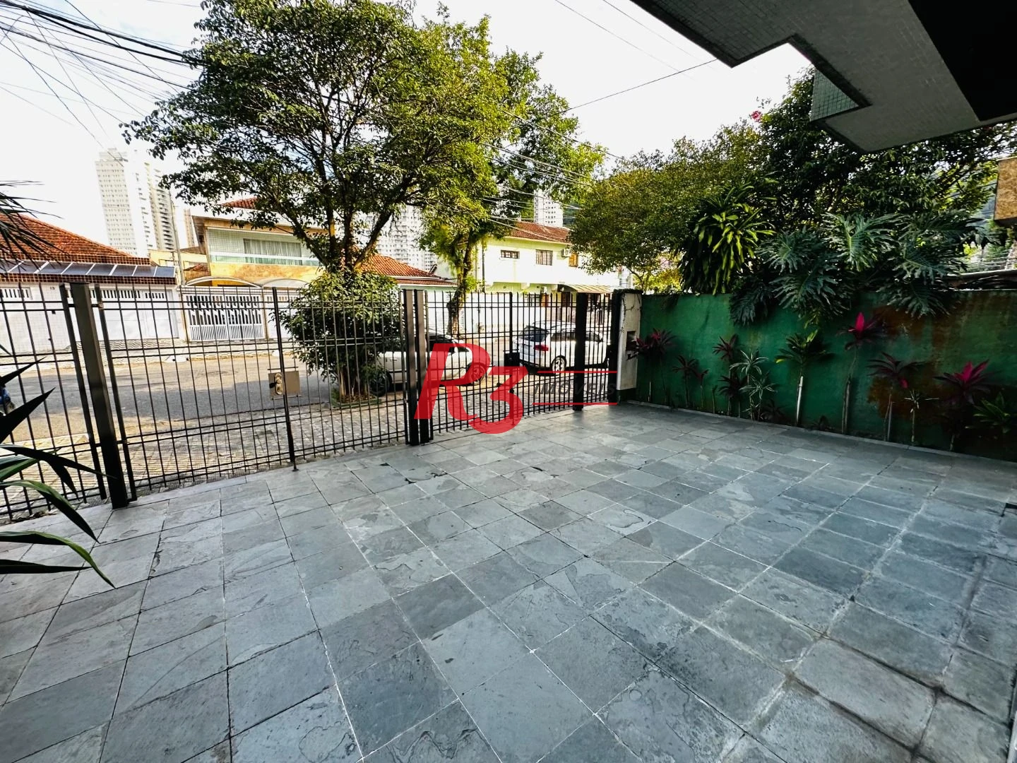 Terreno à venda, 270 m² por R$ 1.980.000,00 - Marapé - Santos/SP