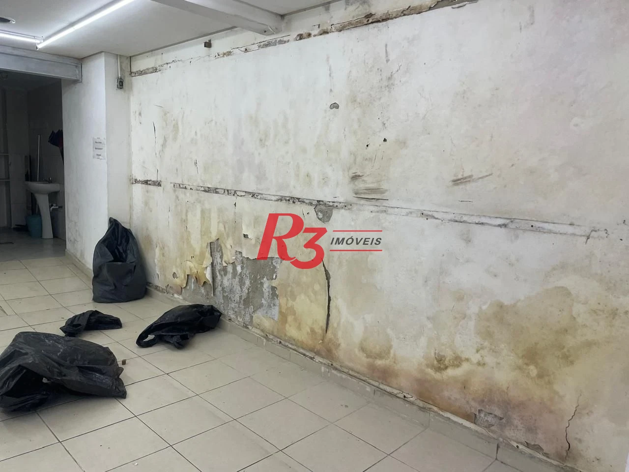 Loja para alugar, 100 m² por R$ 11.808,00/mês - Vila Matias - Santos/SP