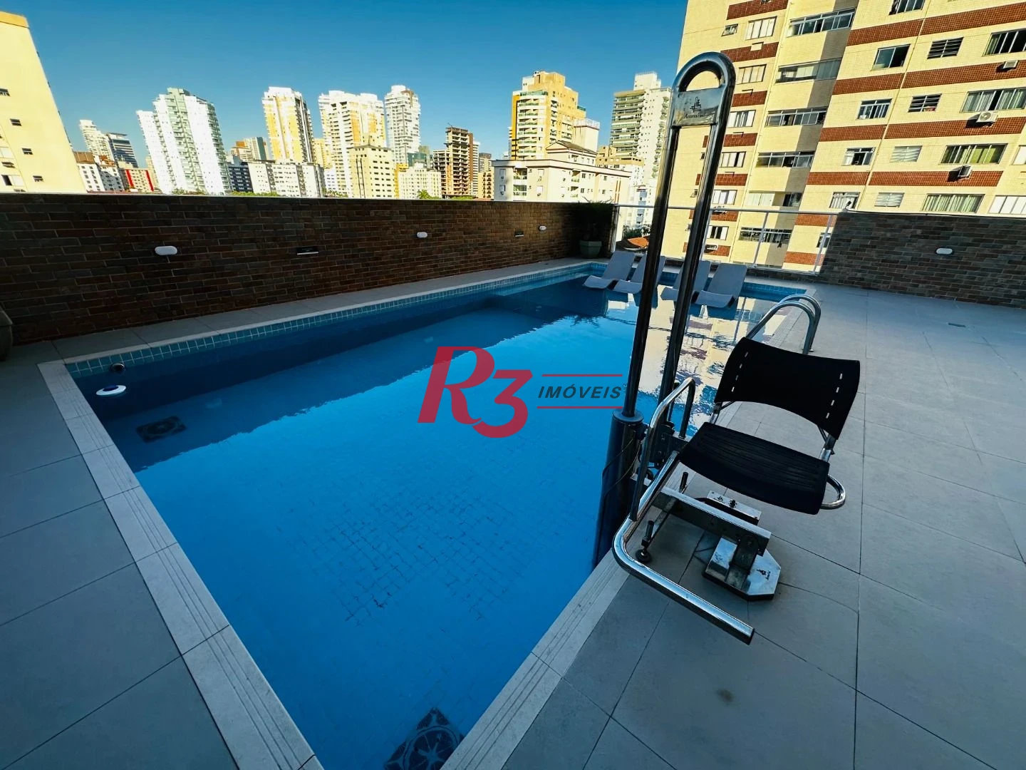 Apartamento com 1 dormitório para alugar, 45 m² por R$ 4.500,00/mês - Campo Grande - Santos/SP