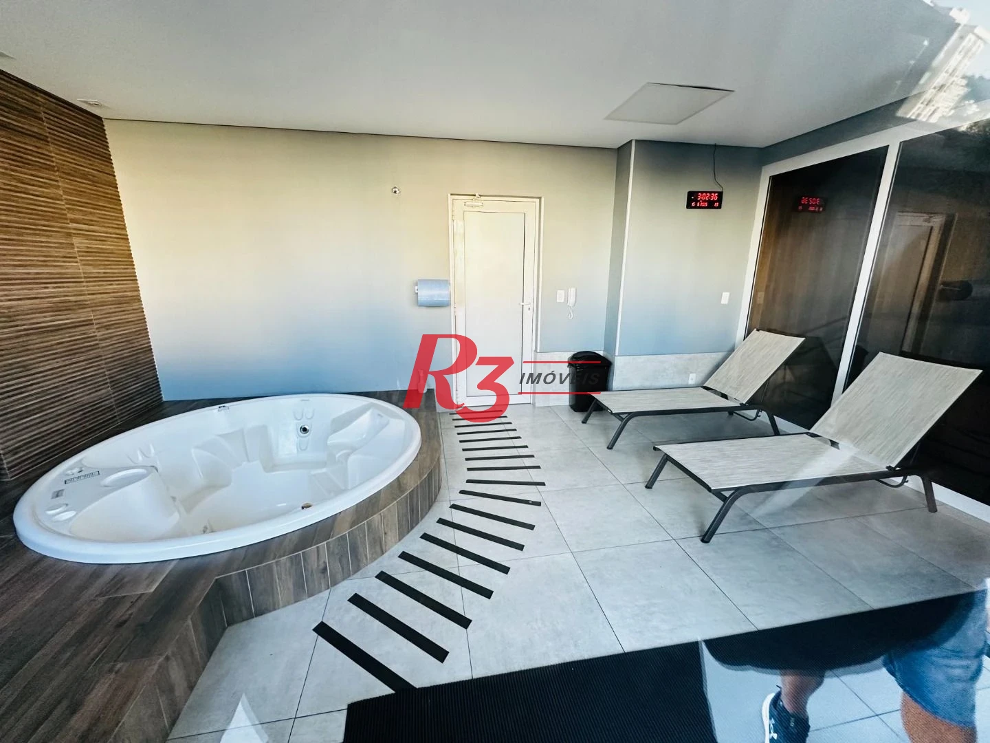 Apartamento com 1 dormitório para alugar, 45 m² por R$ 4.500,00/mês - Campo Grande - Santos/SP