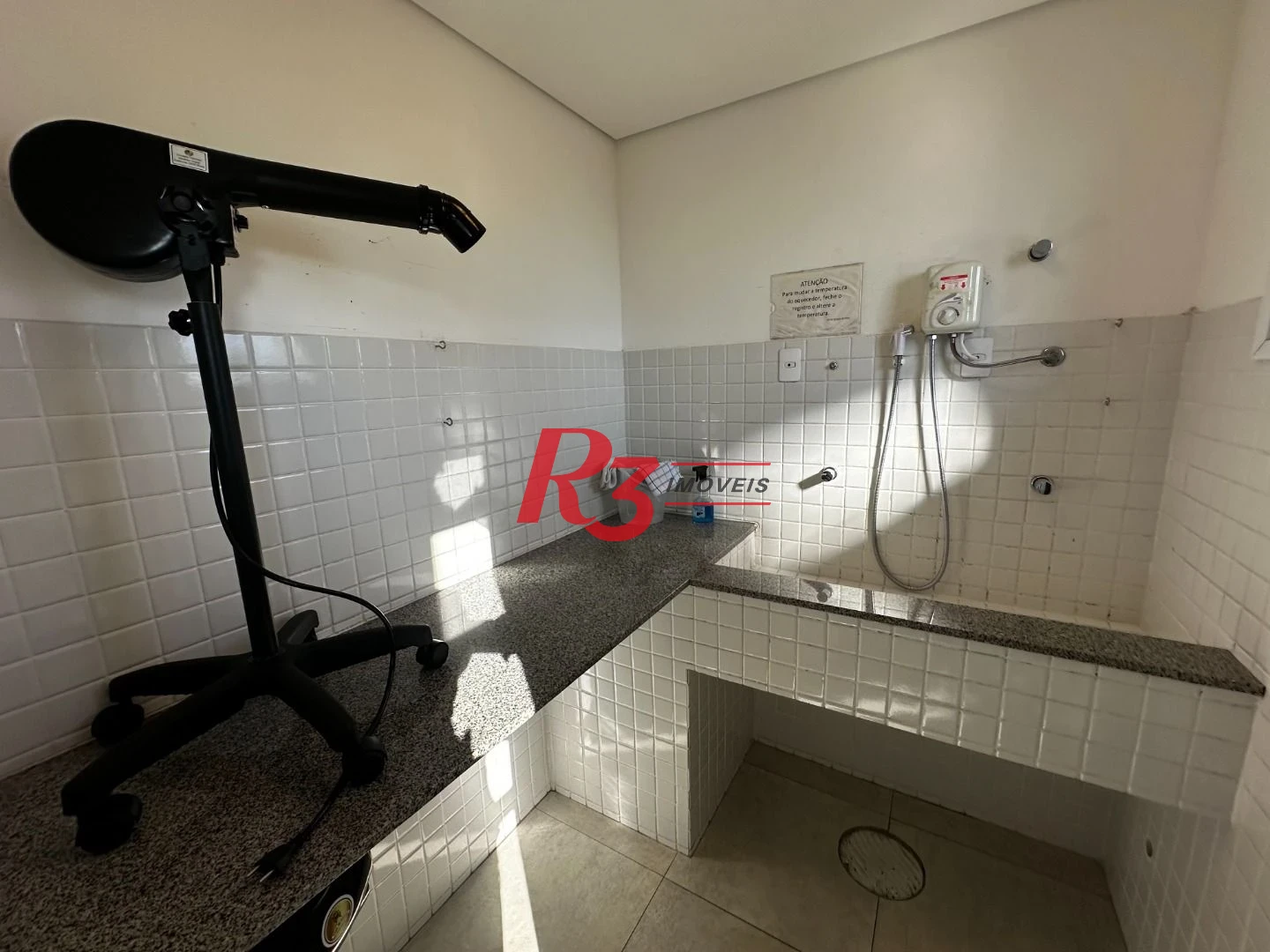 Apartamento com 1 dormitório para alugar, 45 m² por R$ 4.500,00/mês - Campo Grande - Santos/SP