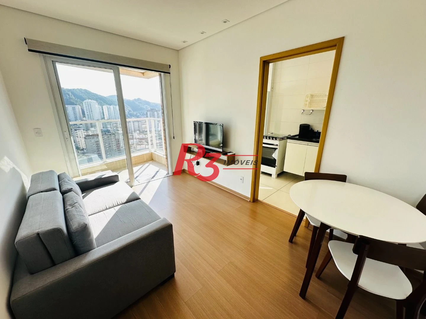 Apartamento com 1 dormitório para alugar, 45 m² por R$ 4.500,00/mês - Campo Grande - Santos/SP