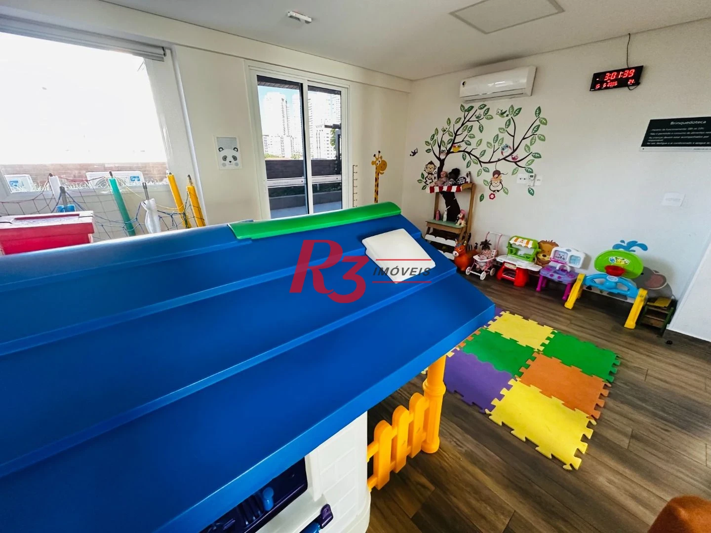 Apartamento com 1 dormitório para alugar, 45 m² por R$ 4.500,00/mês - Campo Grande - Santos/SP