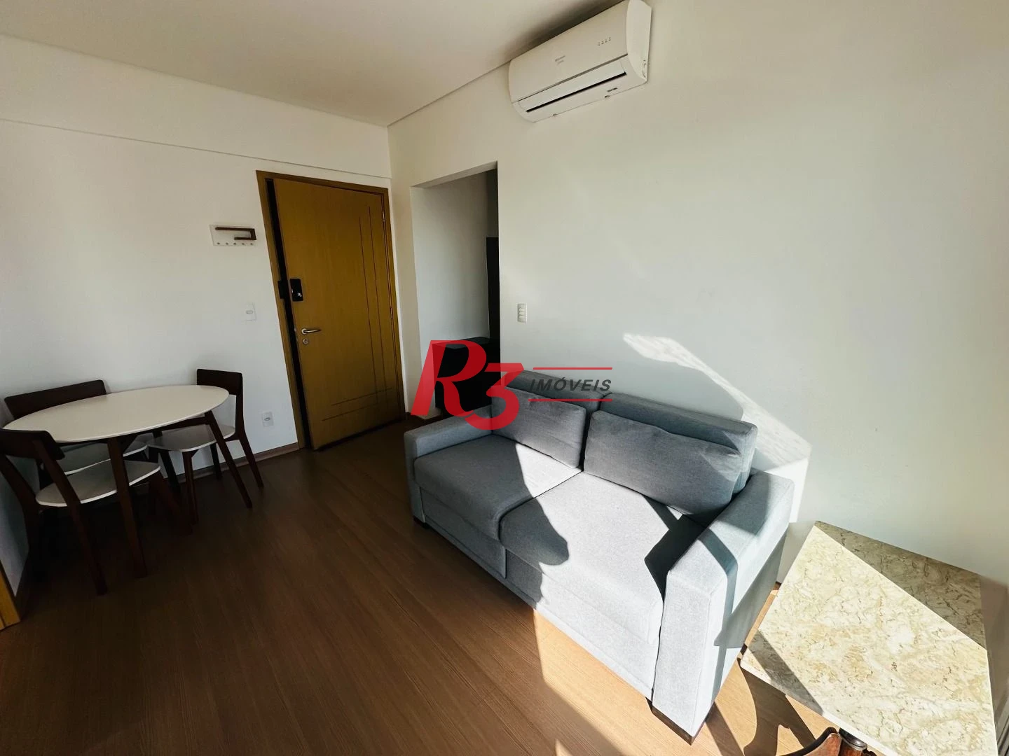 Apartamento com 1 dormitório para alugar, 45 m² por R$ 4.500,00/mês - Campo Grande - Santos/SP