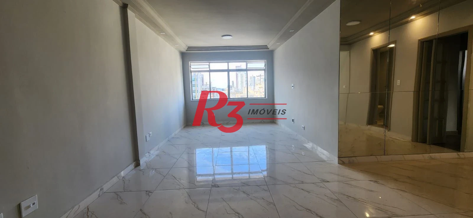 Apartamento com 3 dormitórios à venda, 123 m² por R$ 950.000,00 - Gonzaga - Santos/SP