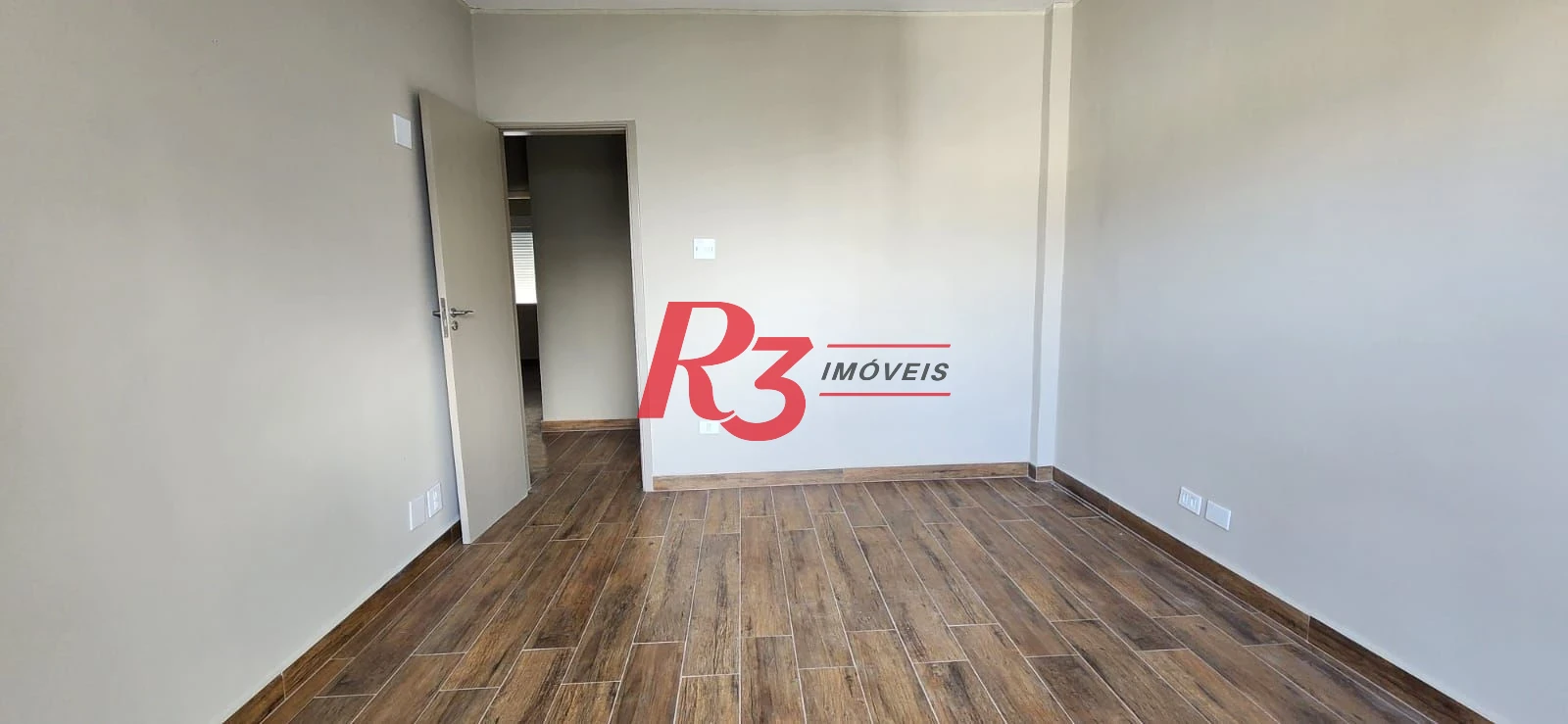 Apartamento com 3 dormitórios à venda, 123 m² por R$ 950.000,00 - Gonzaga - Santos/SP