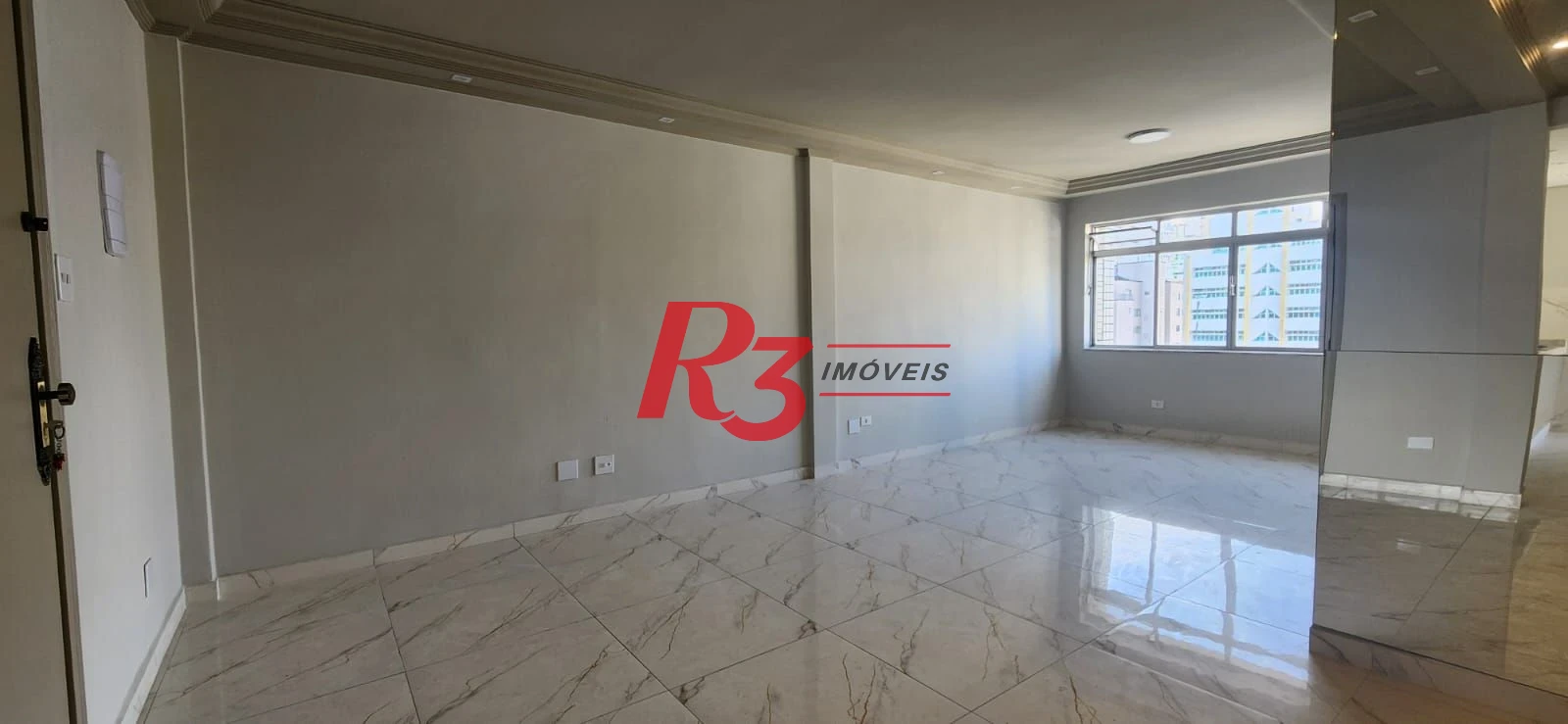 Apartamento com 3 dormitórios à venda, 123 m² por R$ 950.000,00 - Gonzaga - Santos/SP