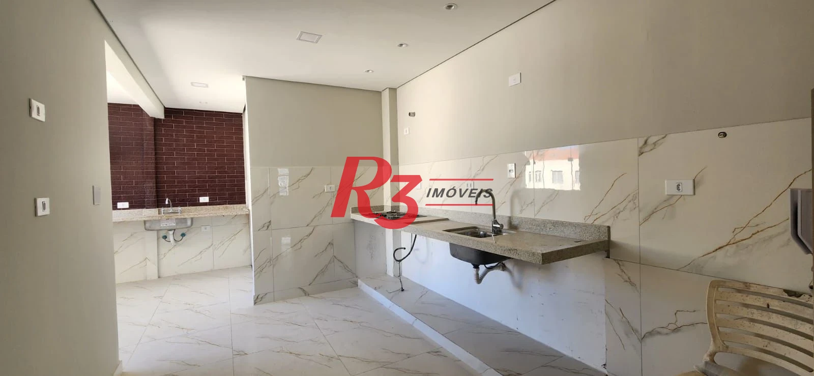 Apartamento com 3 dormitórios à venda, 123 m² por R$ 950.000,00 - Gonzaga - Santos/SP