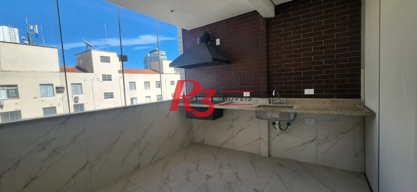 Apartamento com 3 dormitórios à venda, 123 m² por R$ 950.000,00 - Gonzaga - Santos/SP