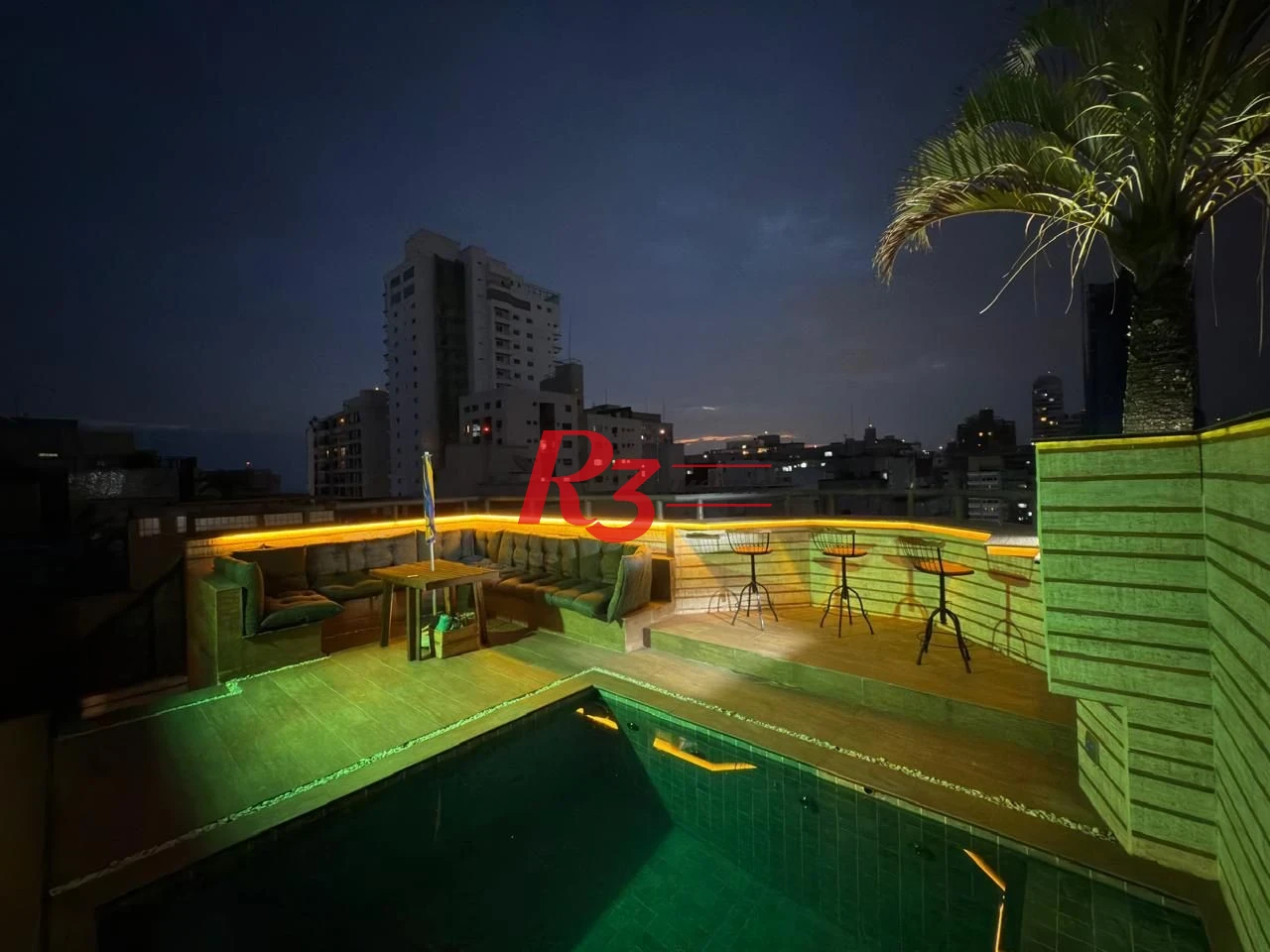 Cobertura com 4 dormitórios à venda, 187 m² por R$ 1.900.000,00 - Aparecida - Santos/SP