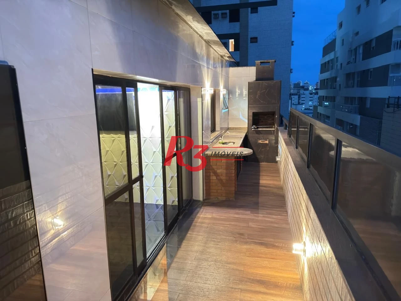 Cobertura com 4 dormitórios à venda, 187 m² por R$ 1.900.000,00 - Aparecida - Santos/SP
