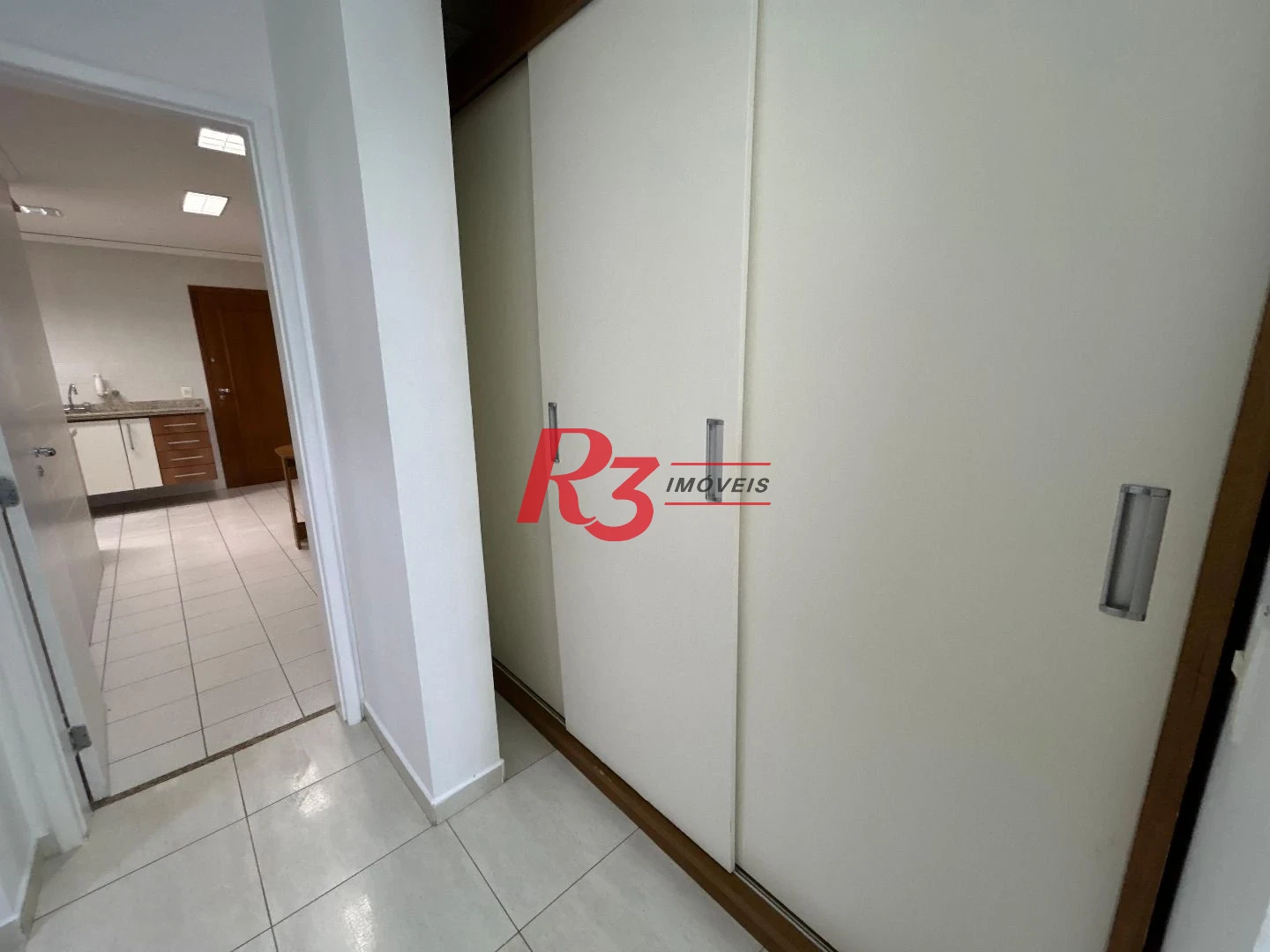 Apartamento com 3 dormitórios à venda, 108 m² por R$ 1.915.000,00 - Pompéia - Santos/SP