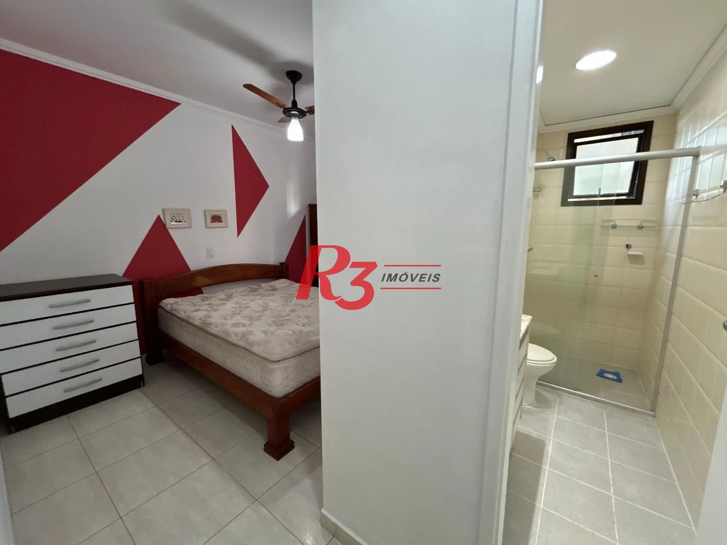 Apartamento com 3 dormitórios à venda, 108 m² por R$ 1.915.000,00 - Pompéia - Santos/SP