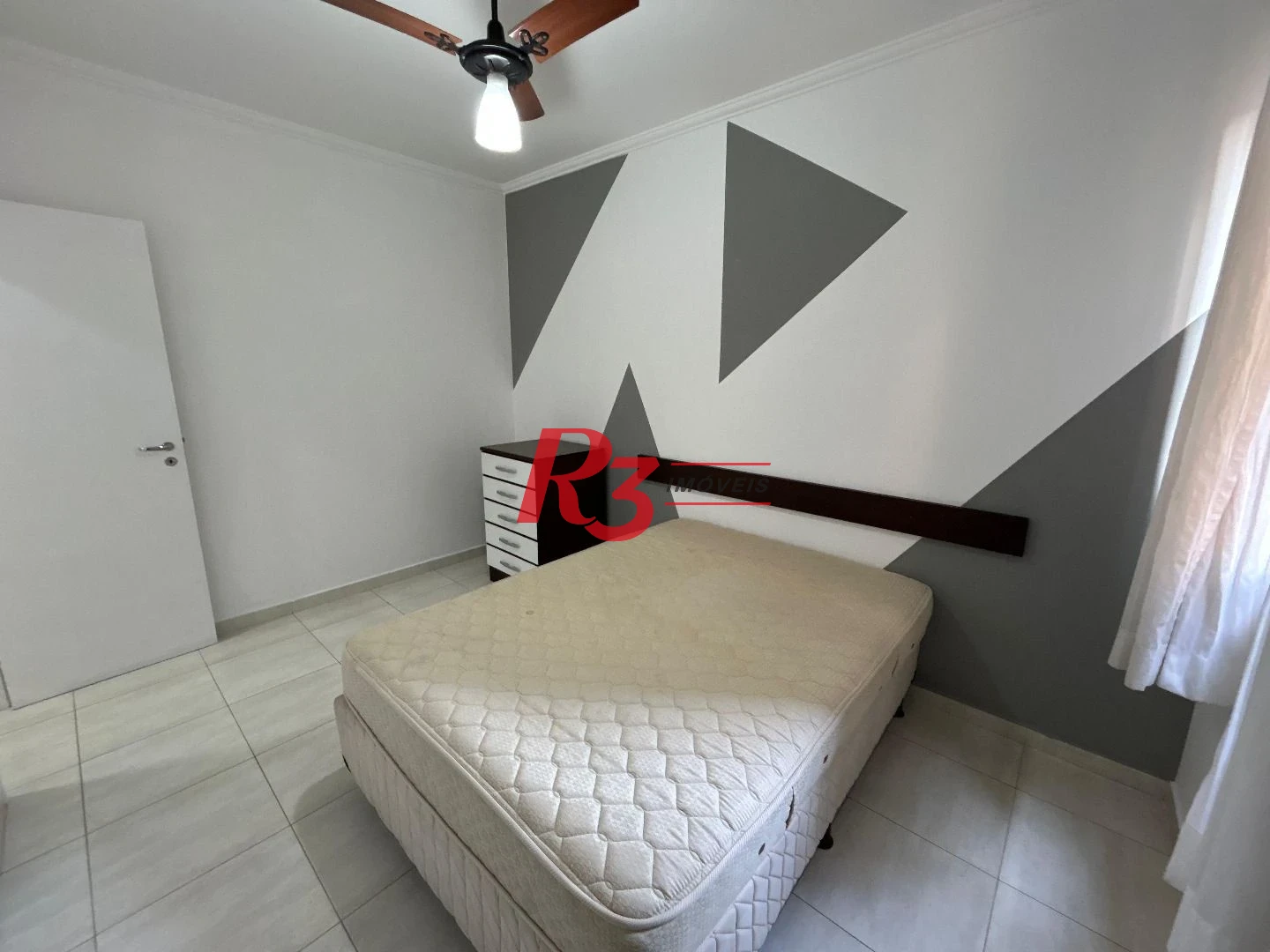 Apartamento com 3 dormitórios à venda, 108 m² por R$ 1.915.000,00 - Pompéia - Santos/SP