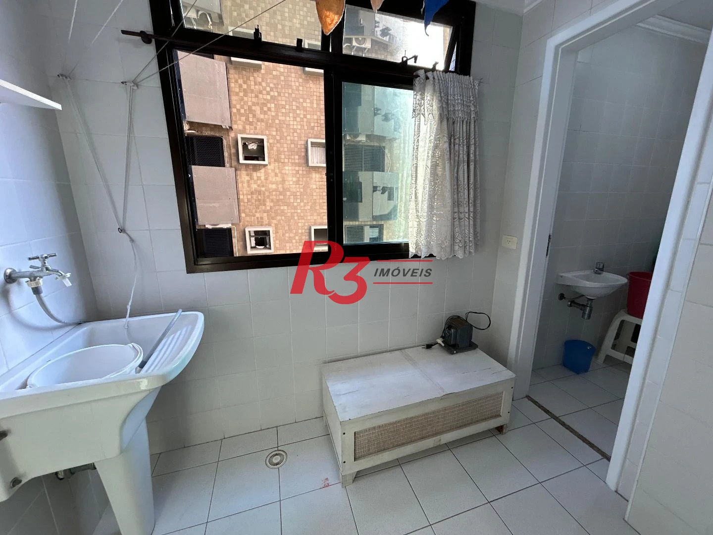 Apartamento com 3 dormitórios à venda, 108 m² por R$ 1.915.000,00 - Pompéia - Santos/SP